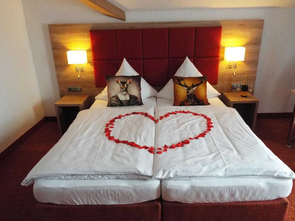 Hotel Isartaler Hof فولفراتسهاوزن الغرفة الصورة